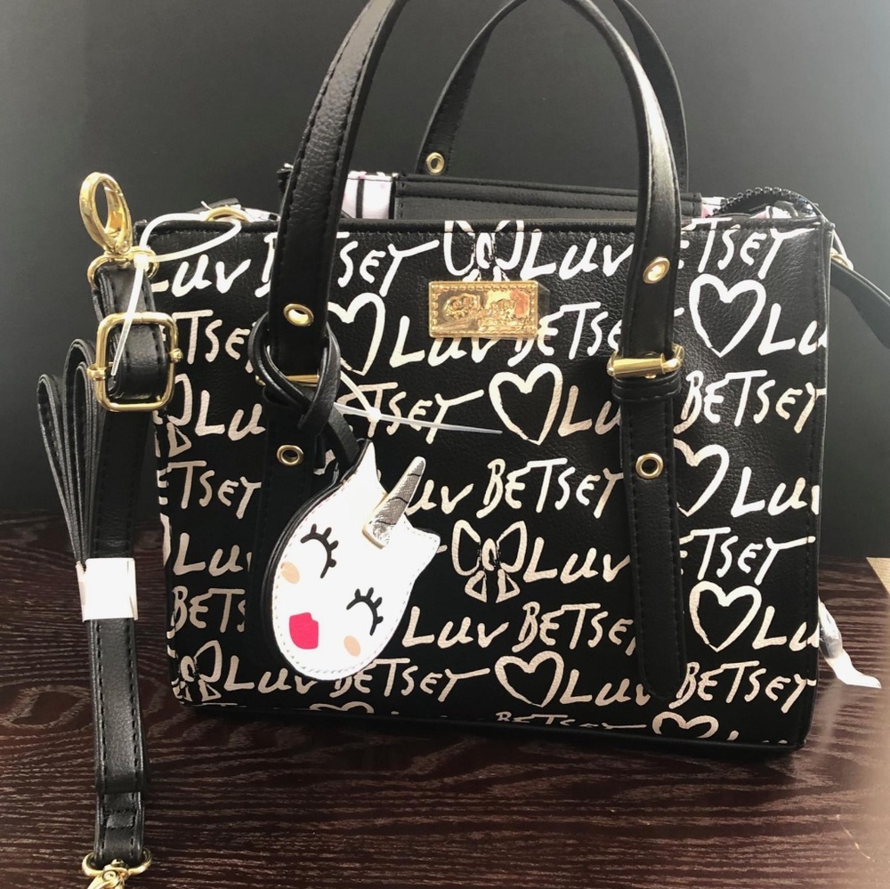 Handbag
